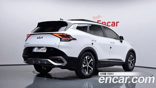 Kia Sportage 2022 thumb 2