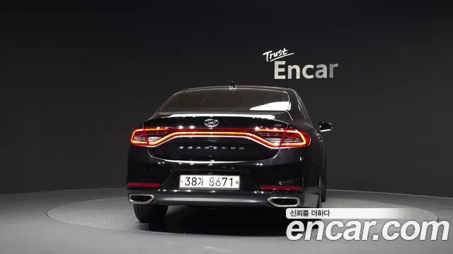 Hyundai Grandeur 2017 thumb 3
