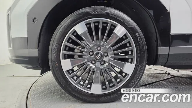 Hyundai Santa Fe 2024 thumb 5
