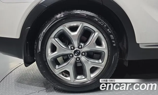 Kia Sorento 2015 thumb 4