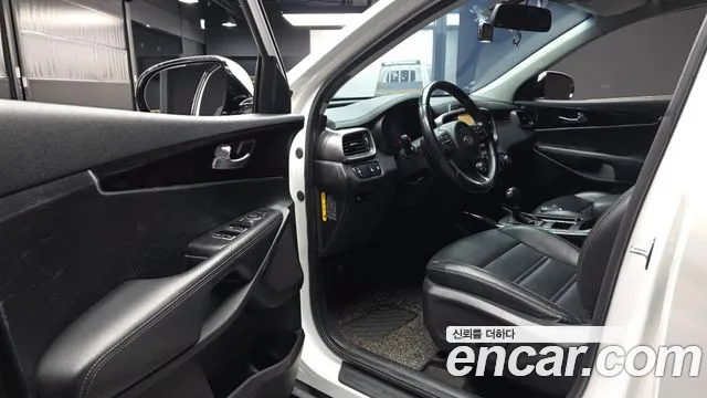 Kia Sorento 2015 thumb 9