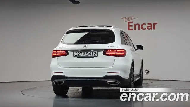 Mercedes-Benz GLC 2019 thumb 3