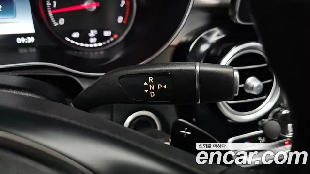 Mercedes-Benz GLC 2019 thumb 8