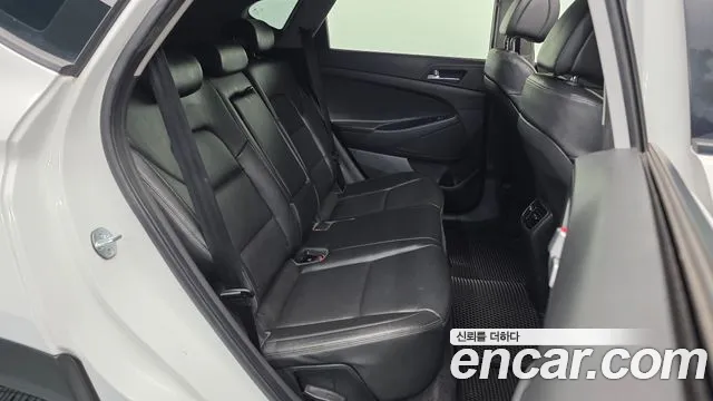 Hyundai Tucson 2017 thumb 12