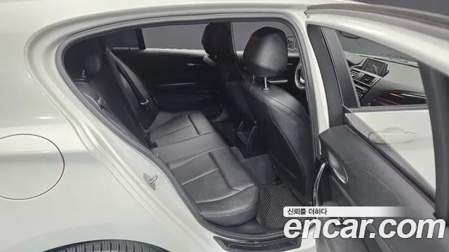 BMW 1-Series 2016 thumb 12