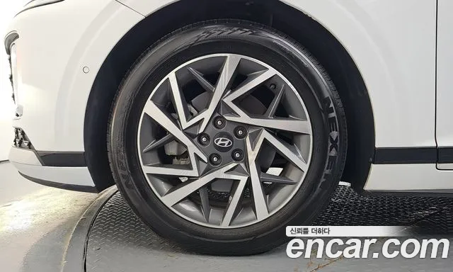 Hyundai Grandeur 2023 thumb 5
