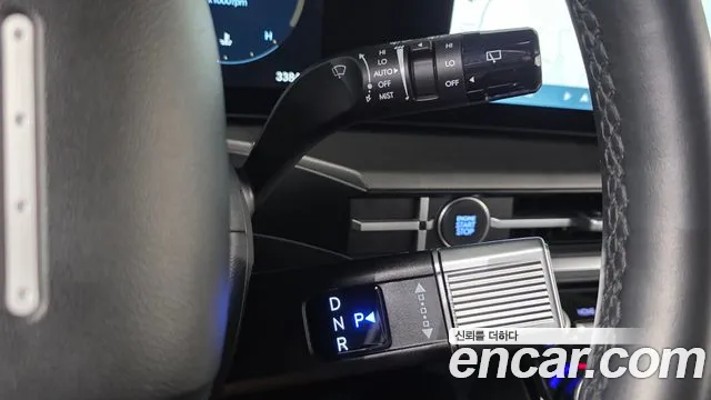 Hyundai Santa Fe 2024 thumb 9