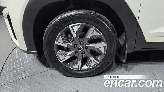 KG_Mobility_Ssangyong Torres 2024 thumb 5