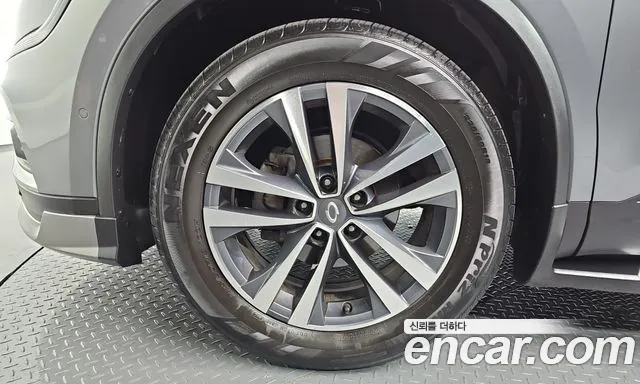 Renault-KoreaSamsung Koleos 2019 thumb 4