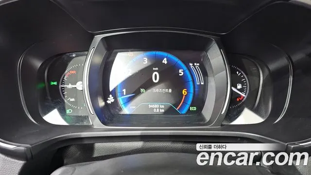 Renault-KoreaSamsung Koleos 2019 thumb 7