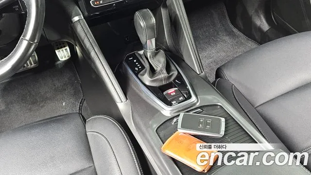 Renault-KoreaSamsung Koleos 2019 thumb 8