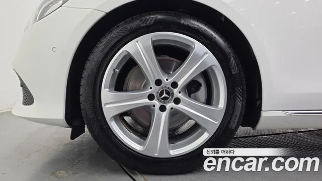Mercedes-Benz E-Класс 2018 thumb 4