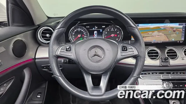 Mercedes-Benz E-Класс 2018 thumb 12
