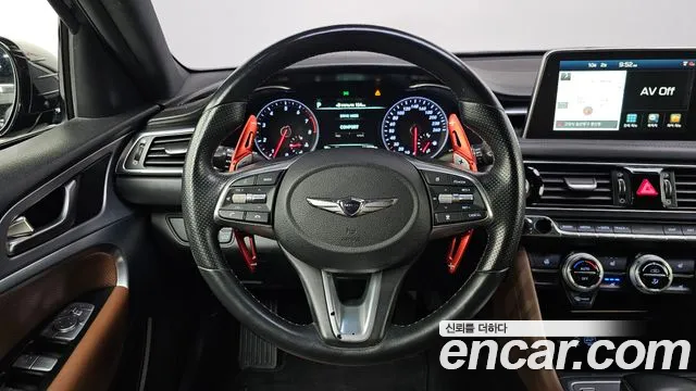 Genesis G70 2018 thumb 12