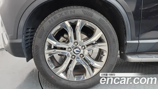 KG_Mobility_Ssangyong Rexton 2018 thumb 5
