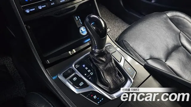 Hyundai Grandeur 2015 thumb 8