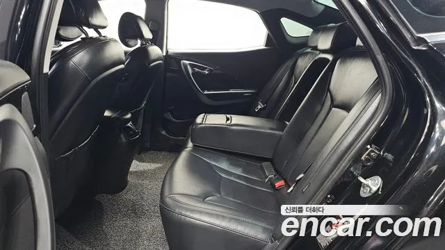 Hyundai Grandeur 2015 thumb 10