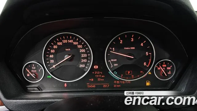 BMW 3-Series 2012 thumb 7