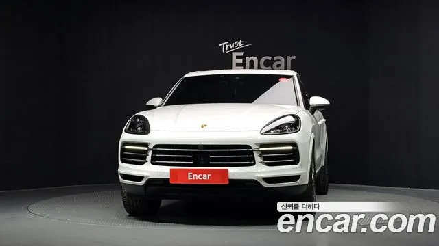 Porsche Cayenne 2020 thumb 3
