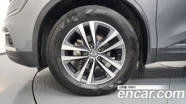 Renault-KoreaSamsung Koleos 2019 thumb 5