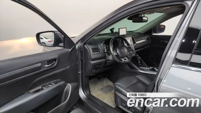 Renault-KoreaSamsung Koleos 2019 thumb 10