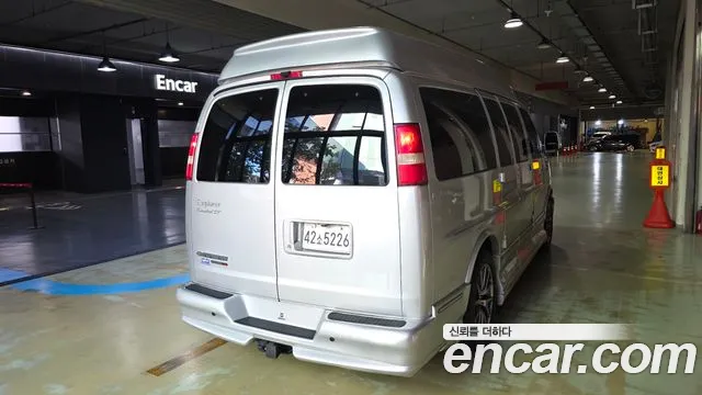 Chevrolet Express Van 2014 thumb 4