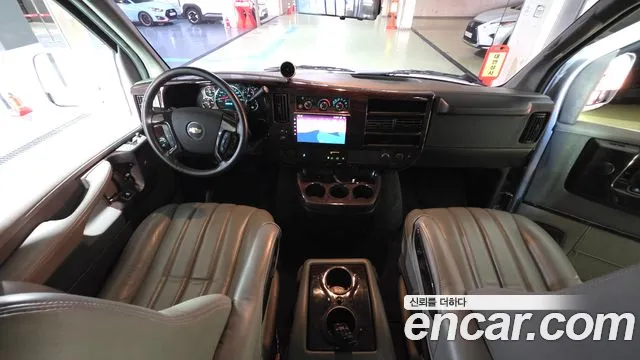Chevrolet Express Van 2014 thumb 7