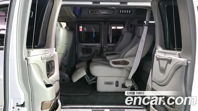 Chevrolet Express Van 2014 thumb 12
