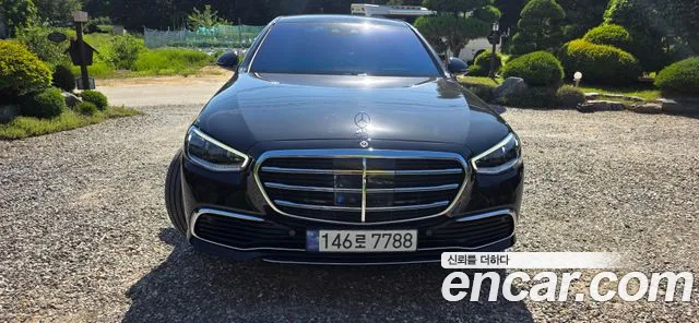 Mercedes-Benz S-Класс 2023 thumb 3