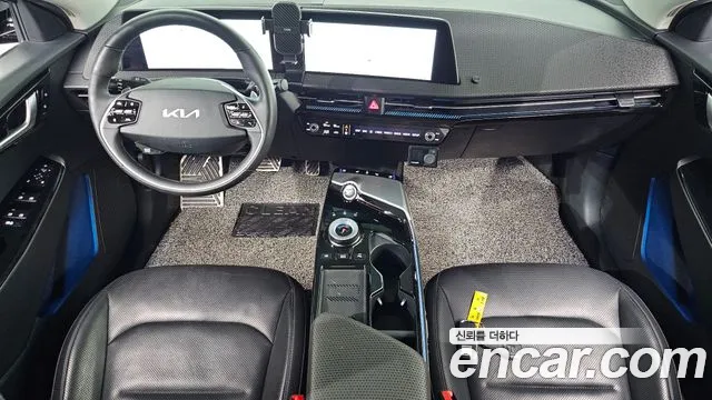 Kia EV6 2023 thumb 6