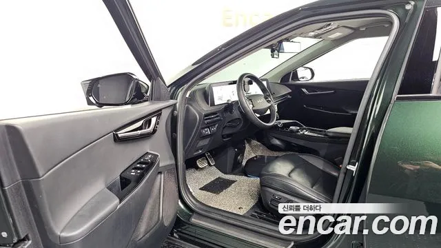 Kia EV6 2023 thumb 9