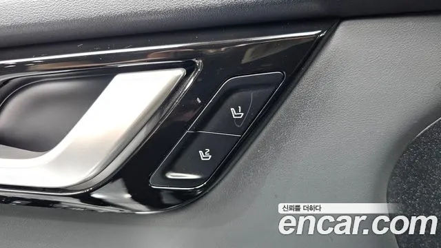 Kia EV6 2023 thumb 12