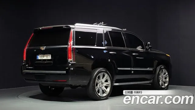 Cadillac Escalade 2019 thumb 2