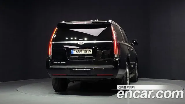 Cadillac Escalade 2019 thumb 4