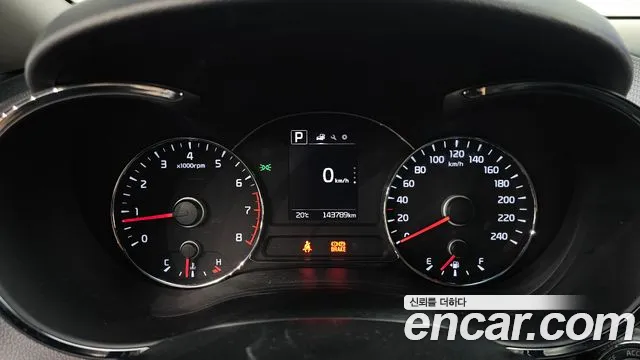 Kia K3 2016 thumb 8