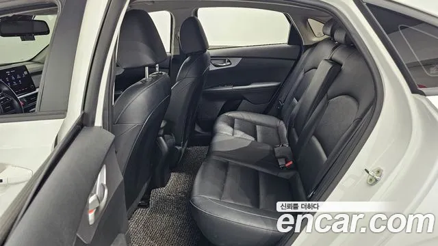 Kia K3 2021 thumb 12