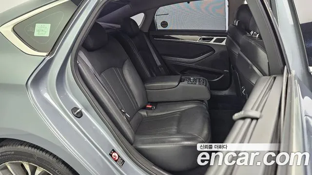 Hyundai Genesis 2014 thumb 11