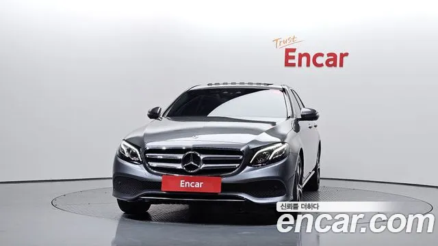 Mercedes-Benz E-Класс 2018 thumb 3