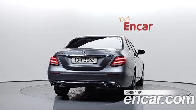 Mercedes-Benz E-Класс 2018 thumb 4