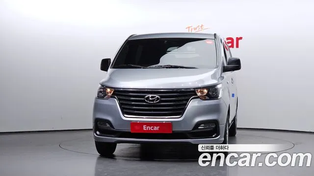 Hyundai Starex 2020 thumb 3