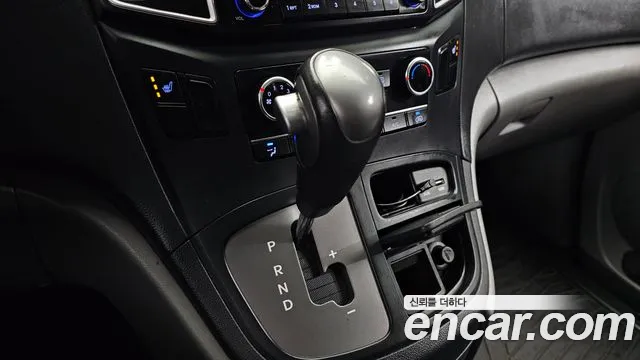 Hyundai Starex 2020 thumb 9