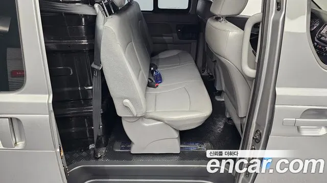 Hyundai Starex 2020 thumb 12