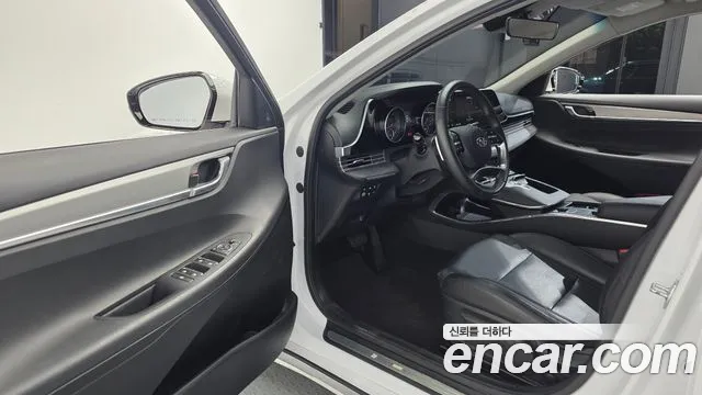 Hyundai Grandeur 2021 thumb 10