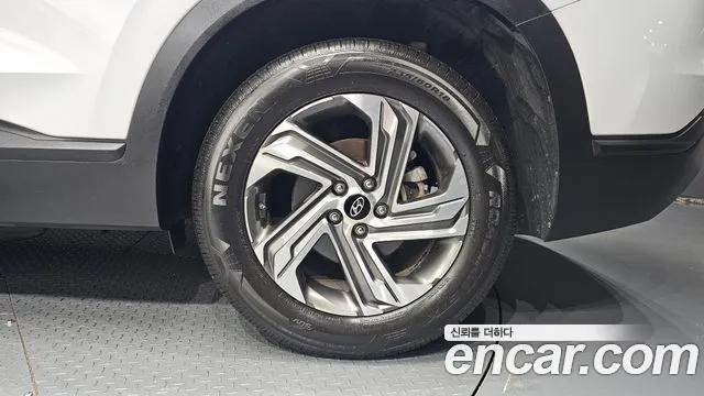 Hyundai Santa Fe 2020 thumb 5