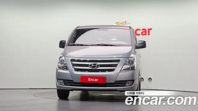 Hyundai Starex 2015 thumb 3