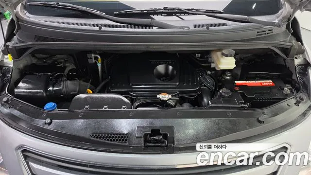 Hyundai Starex 2015 thumb 6