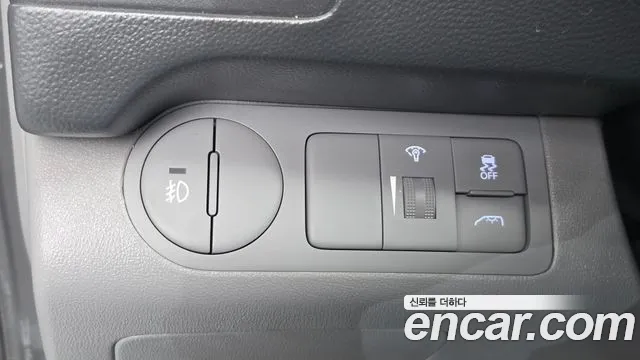 Hyundai Starex 2015 thumb 12