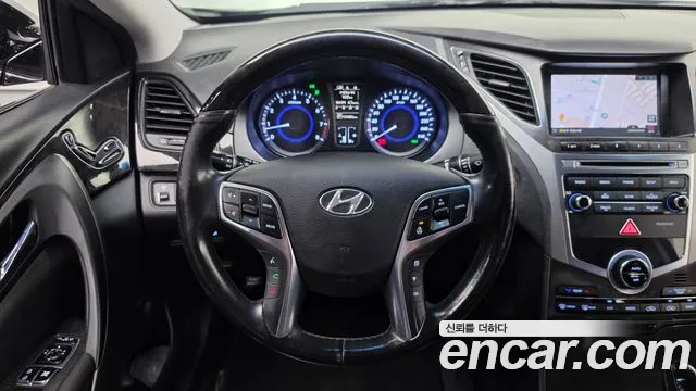 Hyundai Grandeur 2015 thumb 12