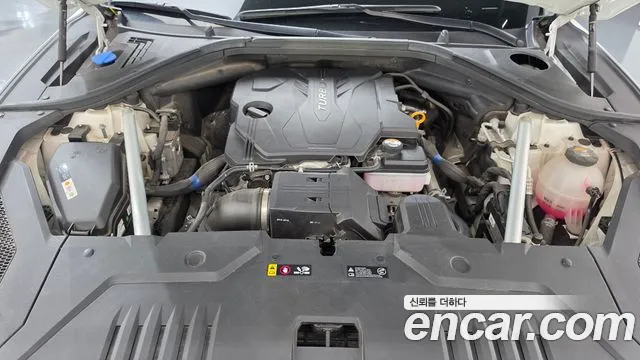 Genesis GV70 2022 thumb 6