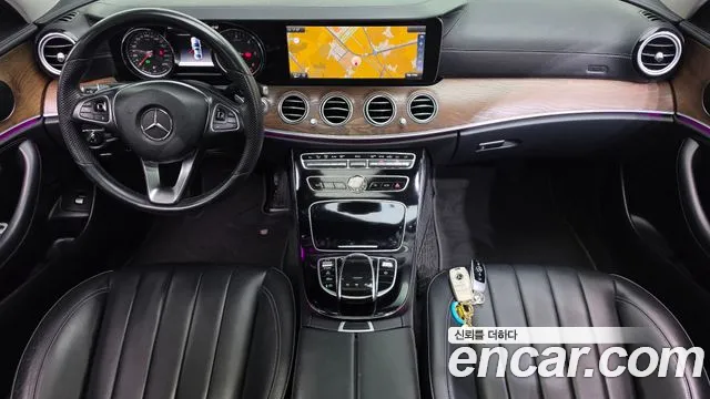 Mercedes-Benz E-Класс 2017 thumb 7